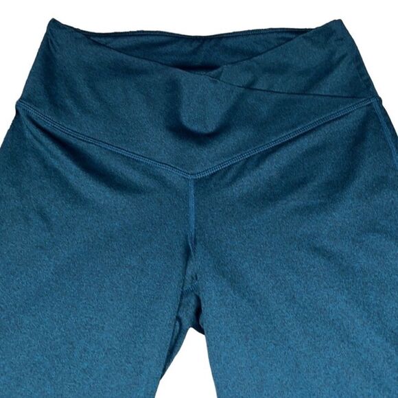 Jenni Crossover Full-Length Leggings- Minor Flaw - Picture 3 of 8